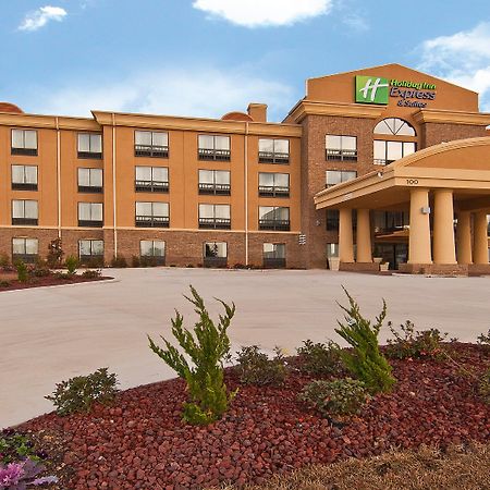 Holiday Inn Express & Suites Jackson/Pearl International Airport Екстериор снимка
