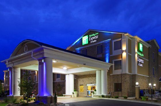 Holiday Inn Express & Suites Jackson/Pearl International Airport Екстериор снимка