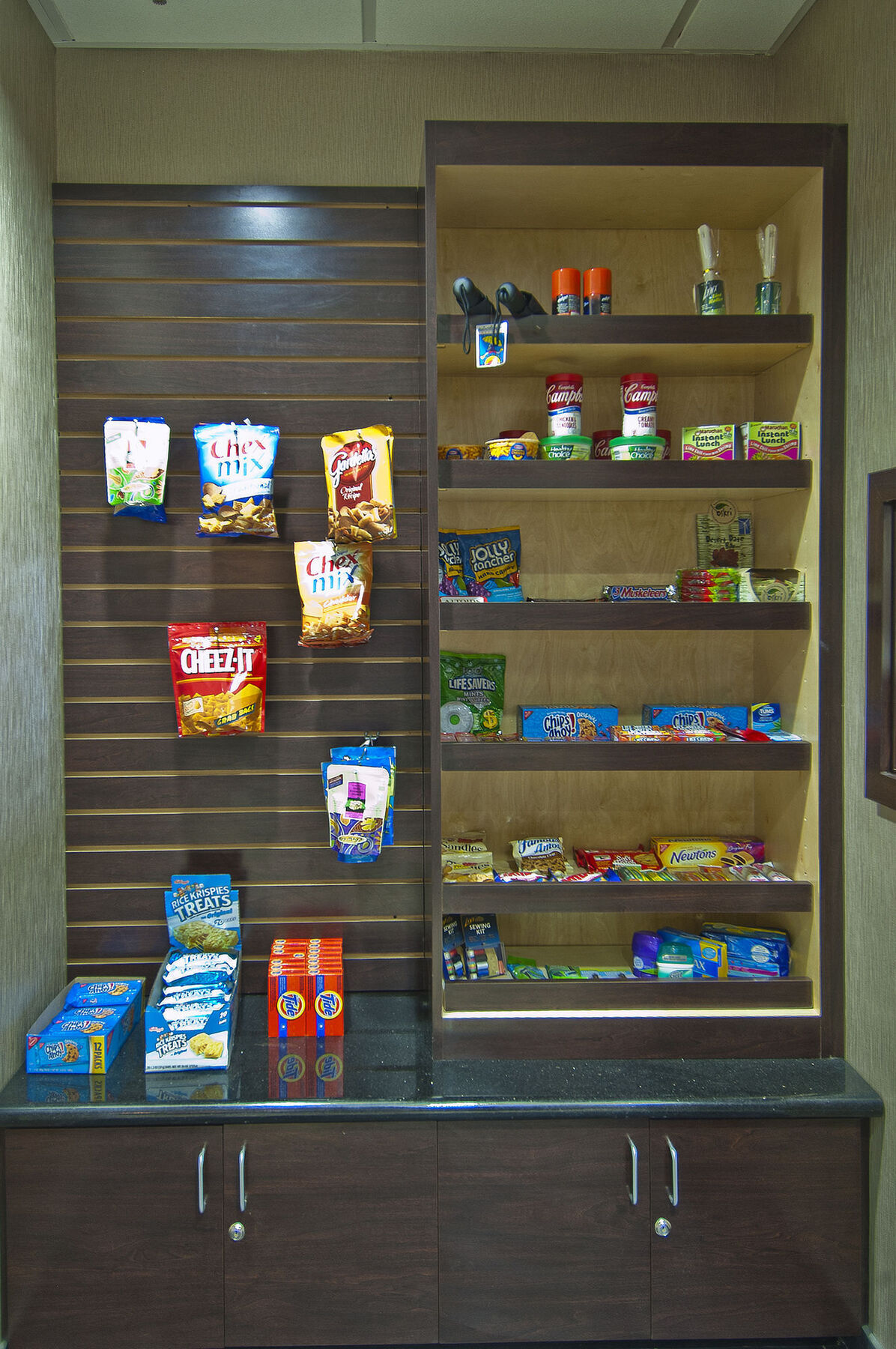Holiday Inn Express & Suites Jackson/Pearl International Airport Екстериор снимка